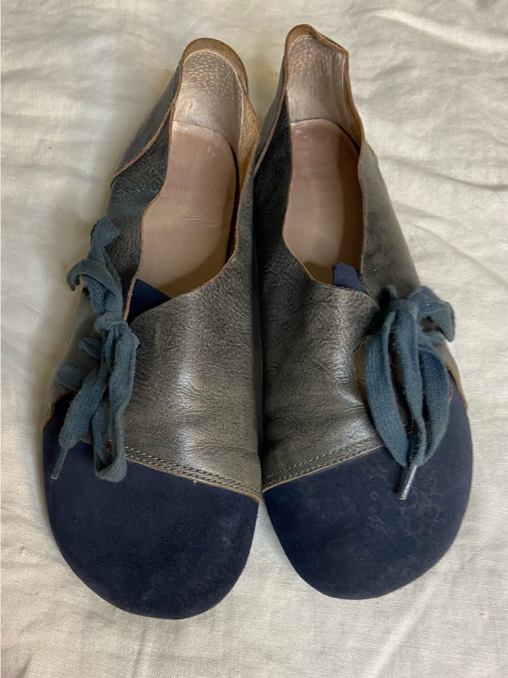 Women’s Handmade Obiono Retro Navy and Gray Leather/Suede Side Lace-Up Flats